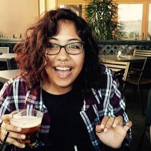 Meet your Posher, Becca